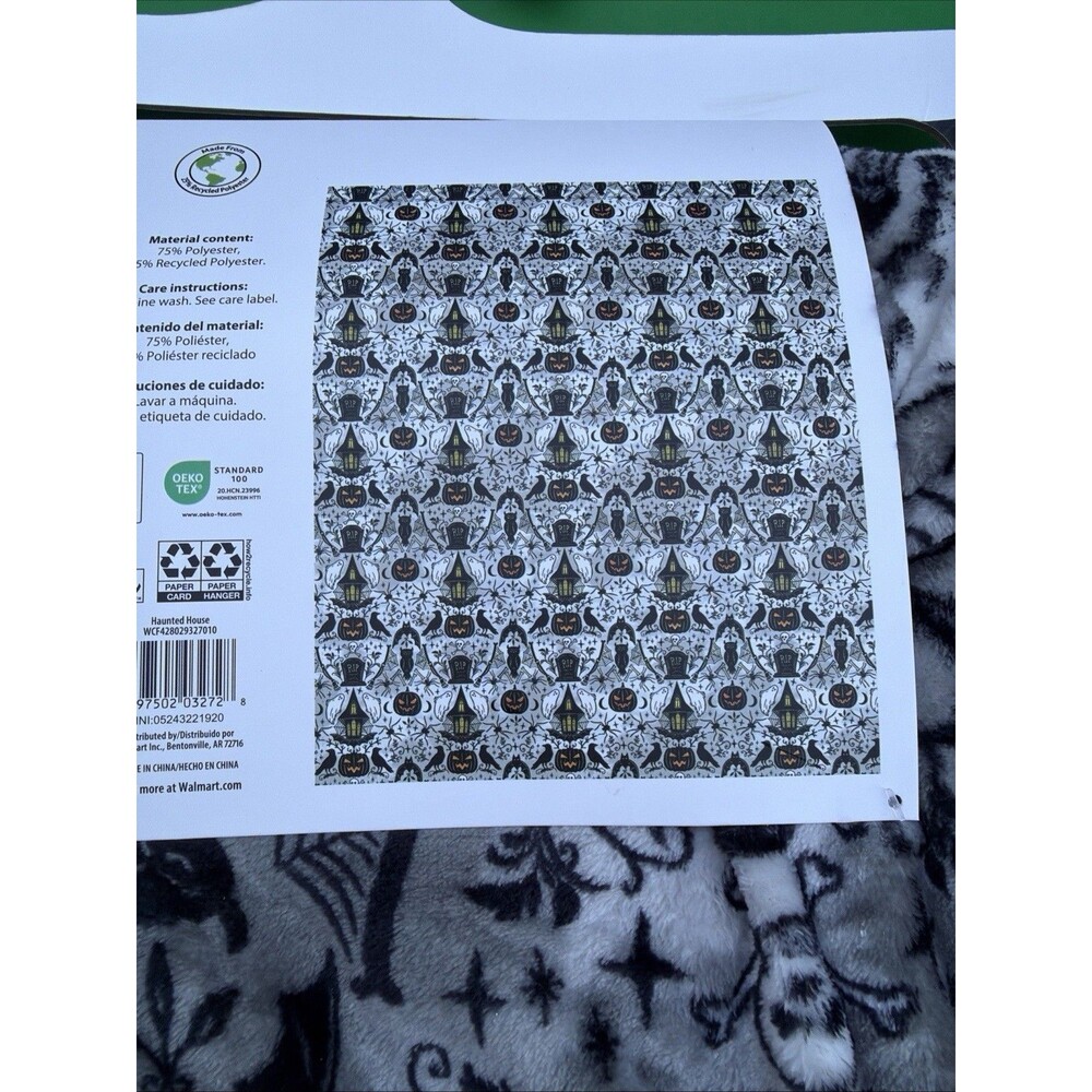 Way To Celebrate! Halloween Velvet Plush Throw 50x60 Ghost Pumpkins Spiderwebs